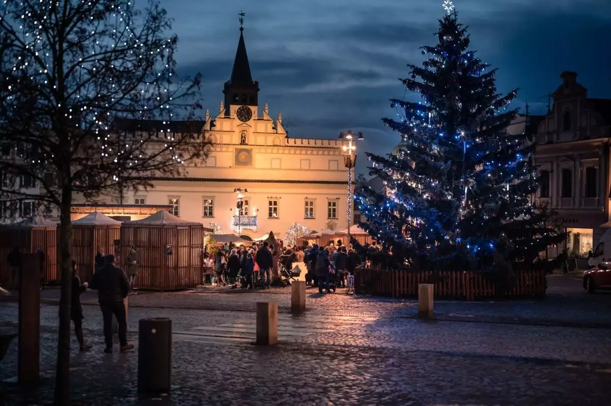 Adventní jarmark na Staré radnici
