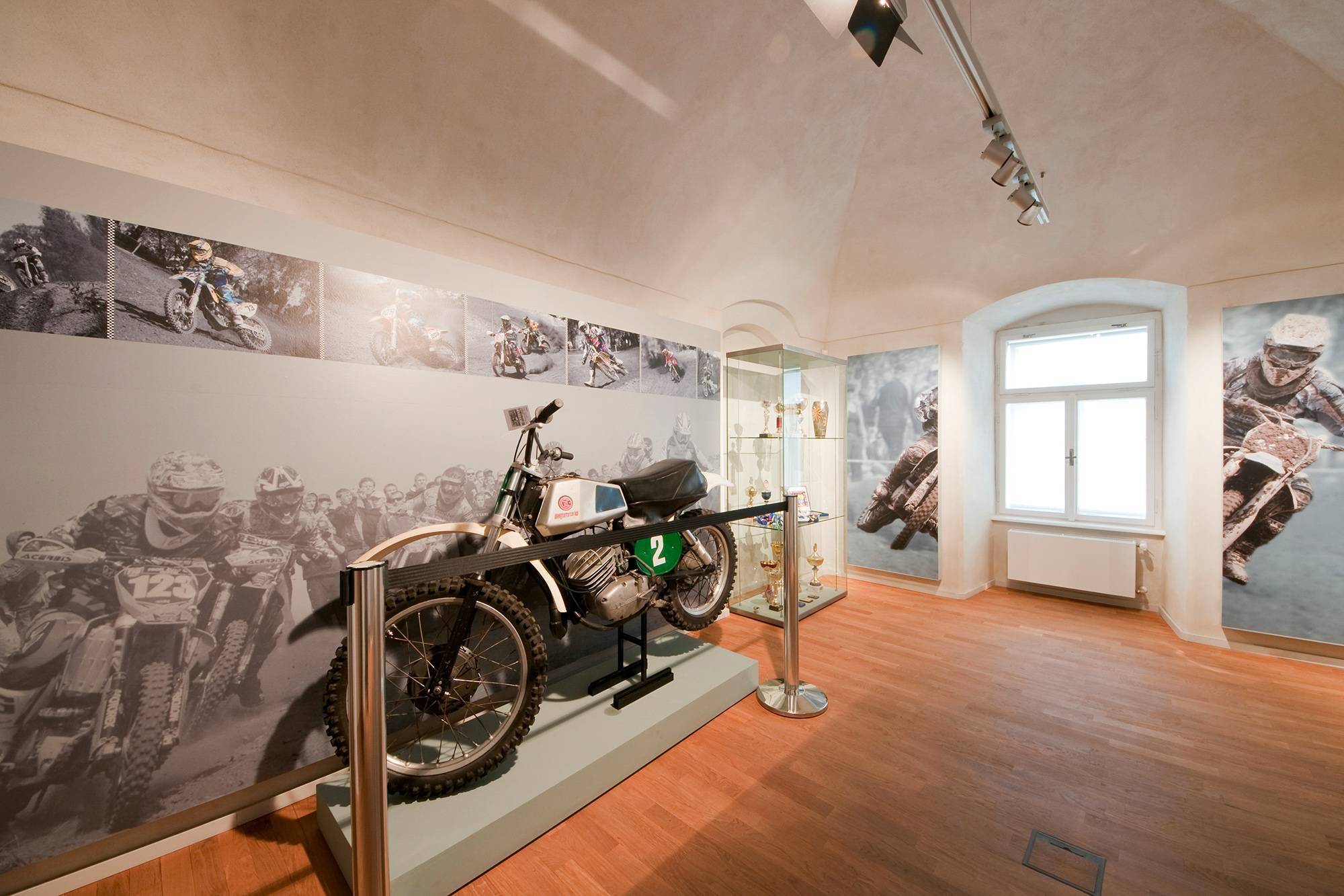 Městské muzeum Antonína Sovy v Pacově – Expozice Pacov a motorismus (Foto Zdeněk Klika)