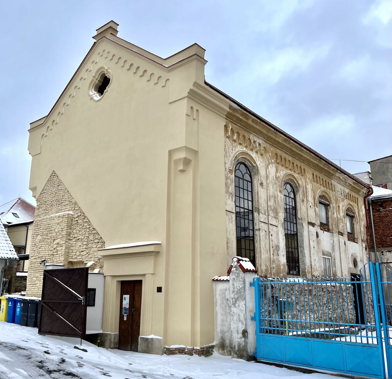 thumbnail_synagoga Pacov leden 2023