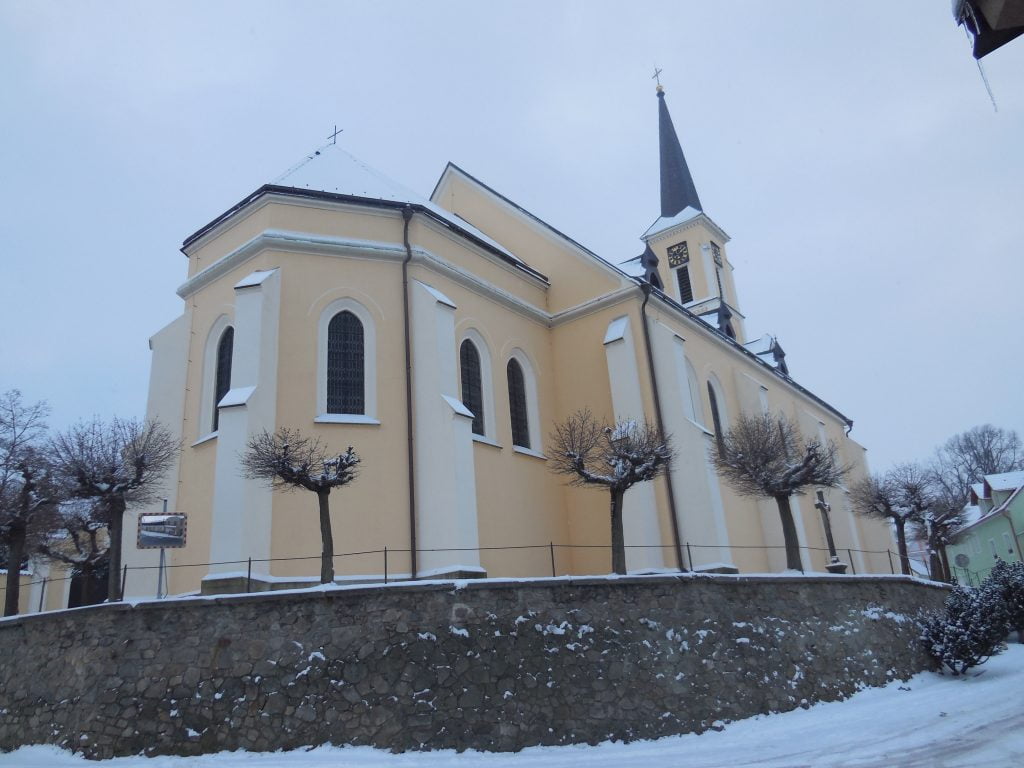 Kostel Sv. Filipa a Jakuba venek
